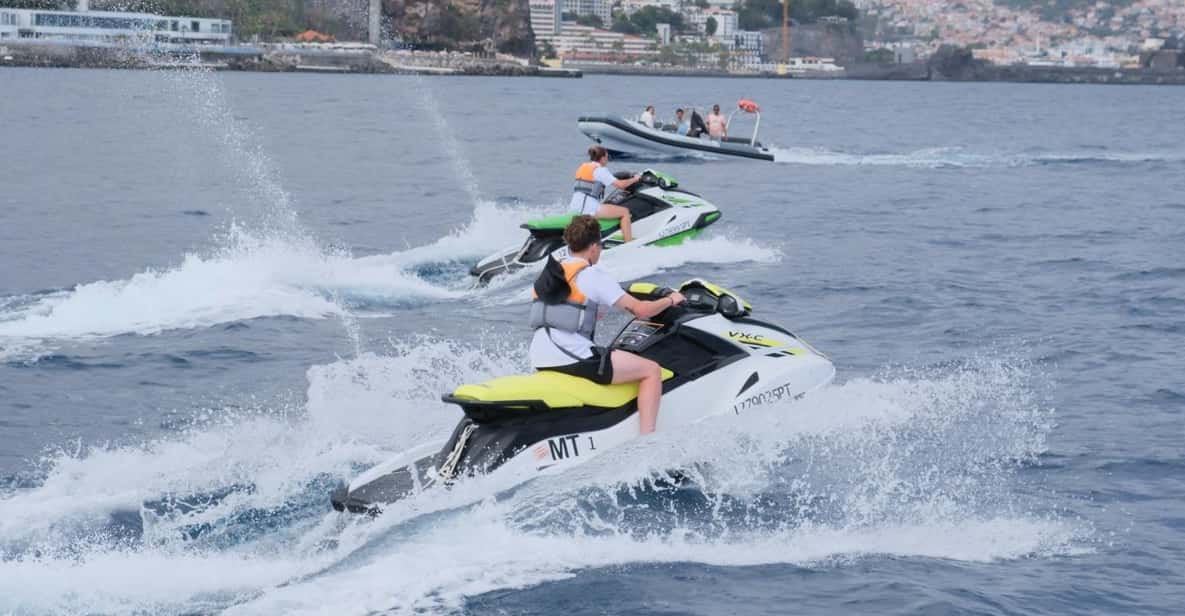 Funchal: Jet Ski Circuit - Gear Up: Life Jackets, Safety Briefing, And A Practical Start