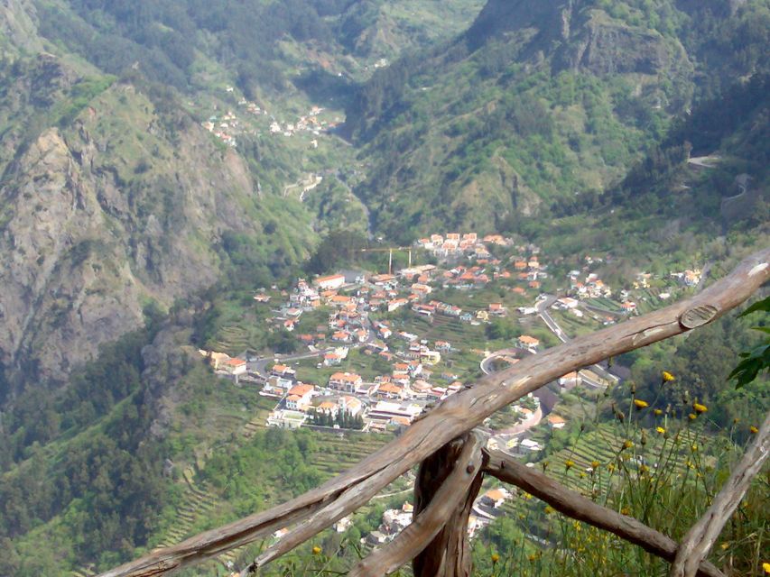 Funchal: Nuns Valley Half Day Tour - Starting at your pickup point: how meeting up really works