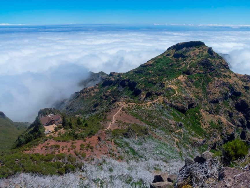 Funchal: PR1.2 Pico Ruivo & Achada Teixeira Hiking Transfer - The descent back to Achada do Teixeira: why the schedule feels balanced