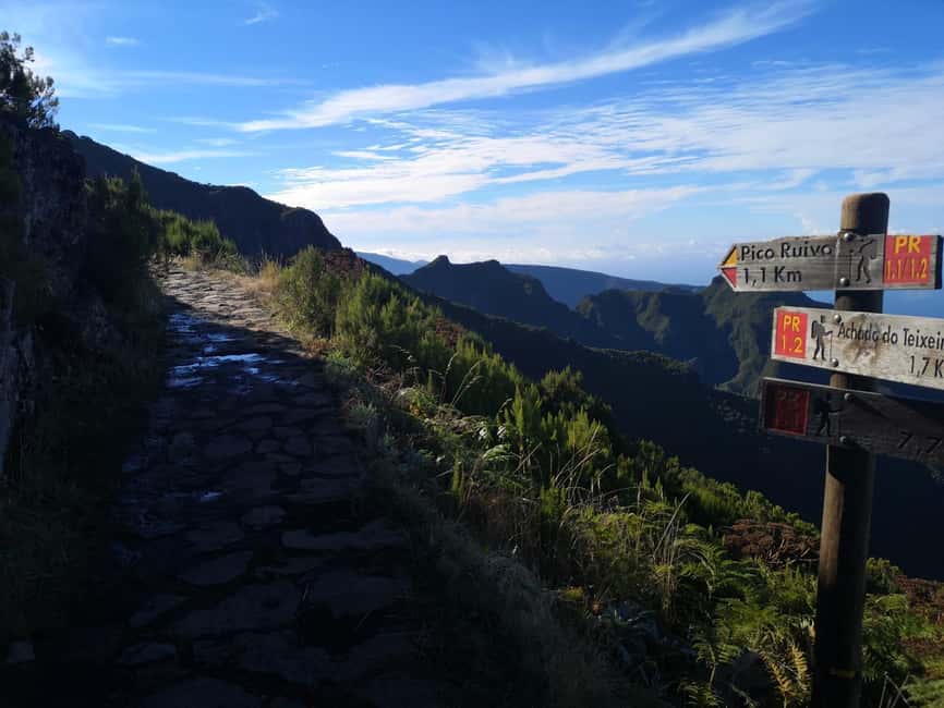 Funchal: PR1.2 Pico Ruivo & Achada Teixeira Hiking Transfer - Money and what’s included: does $38 actually make sense?