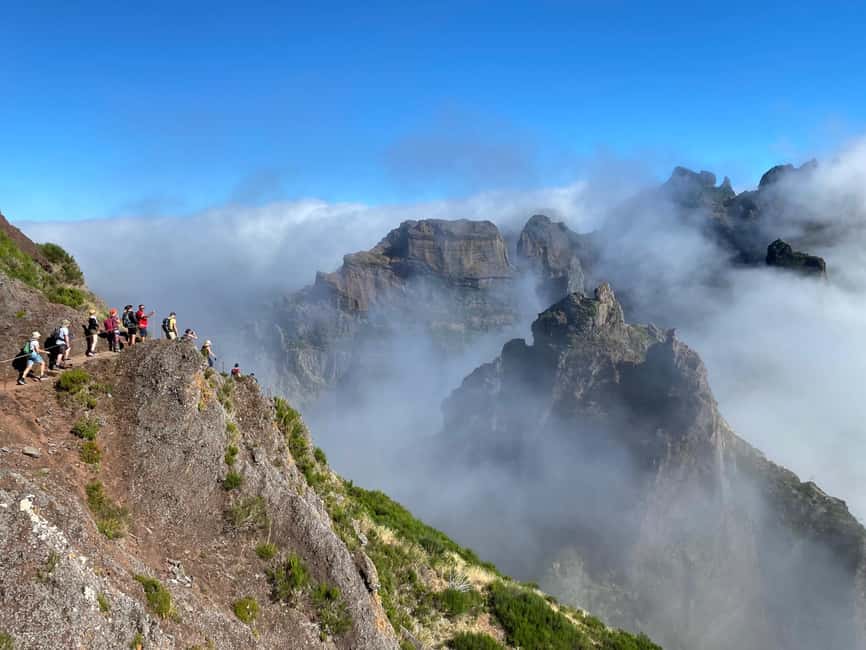 Funchal: PR1.2 Pico Ruivo & Achada Teixeira Hiking Transfer - The late-morning start: planning your day around the 10.30–11.00 slot