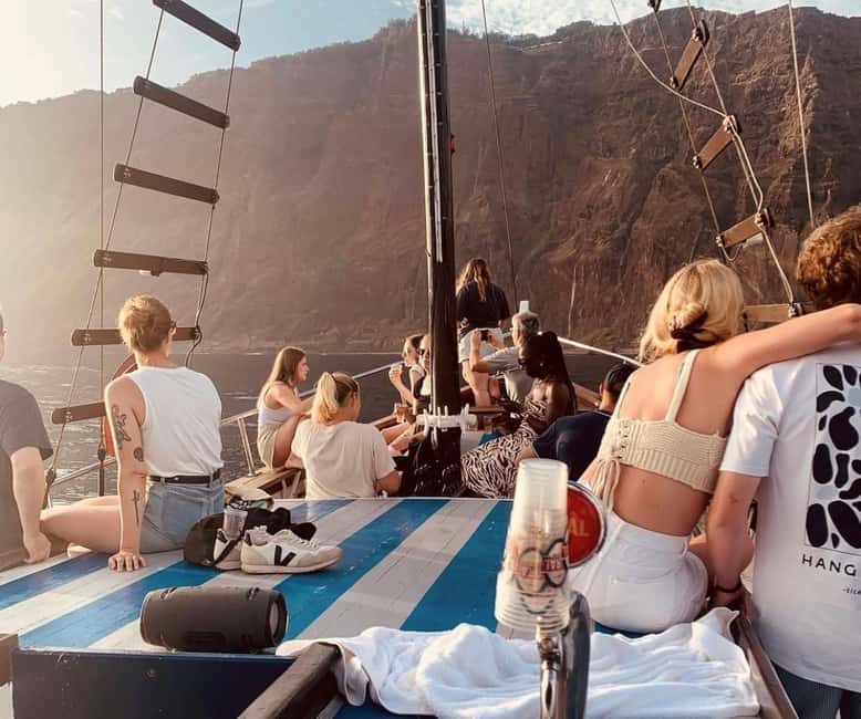 Funchal: Sunset Tour on Traditional Madeiran Boat w/ Drinks - Key highlights you’ll care about