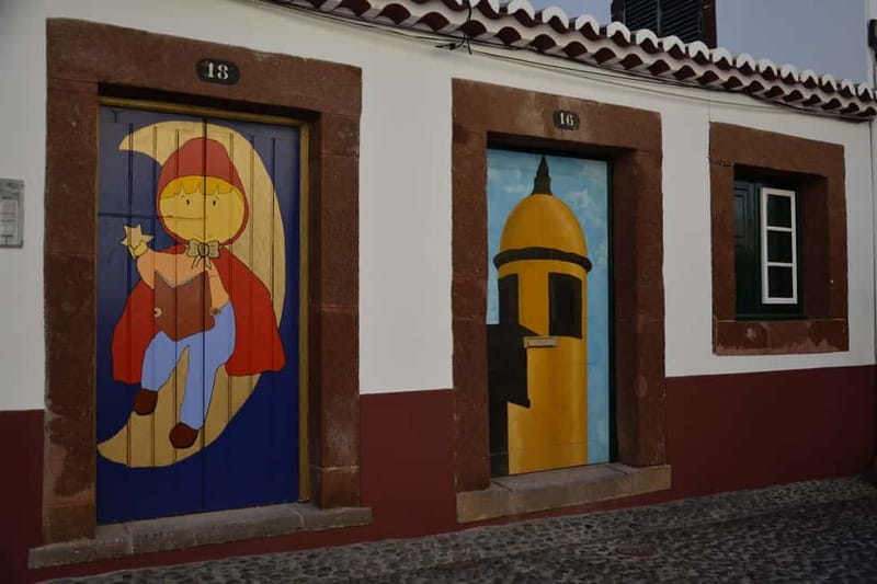 Funchal: Toboggan and Old Town Experience with Tukway - Rue de Santa Maria’s painted doors: where the walking feels fun