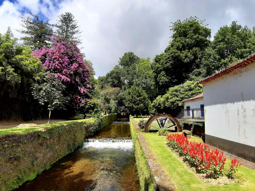 Furnas: Hot Springs, Crater Lake & Geothermal Wonders - Ribeira dos Caldeirões Natural Park and Véu da Noiva Waterfall Walk