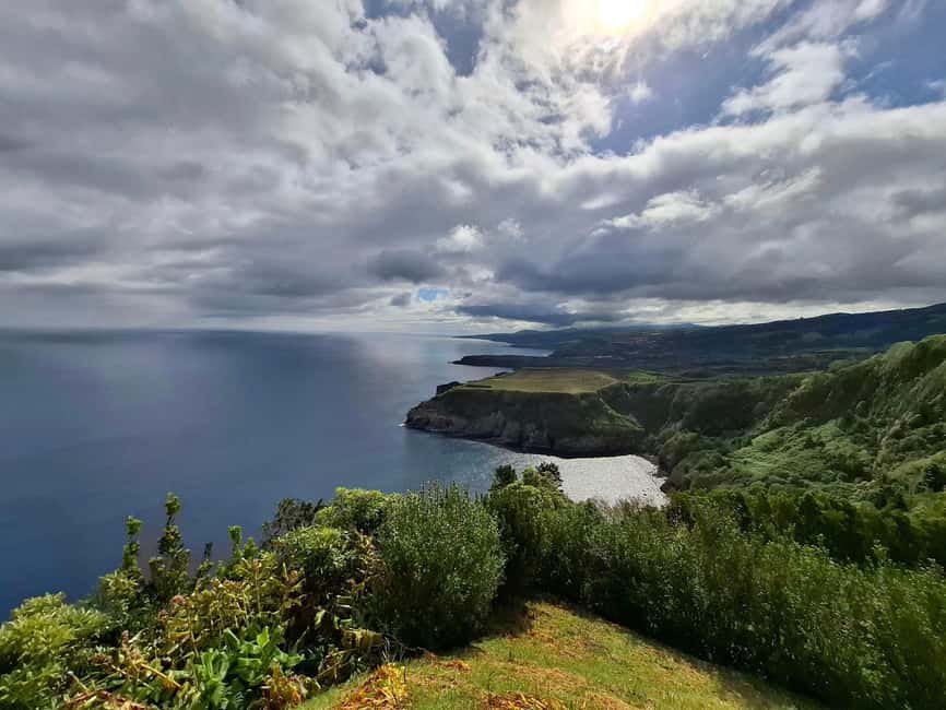 Furnas: Volcano Wonders, Tea Plantation & Waterfall Tour - Terra Nostra Botanical Garden and thermal pool: plan for fees and timing
