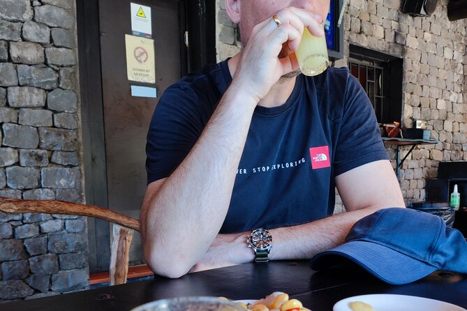 Gastro hike (Private Tour) - How the private pickup works around Funchal