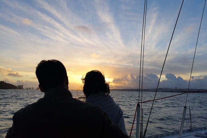 Golden Hour Boat Tour - Sailing by the Monuments with Wine - Commerce Square and the Rua Augusta Arch: The Grand Front Door