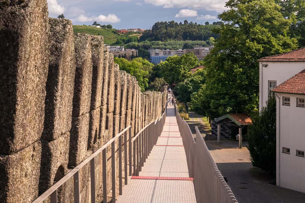 Guimarães: Private Flexible Walking Tour in Historic Center - Toural Square and the Dom João II–Camões street loop