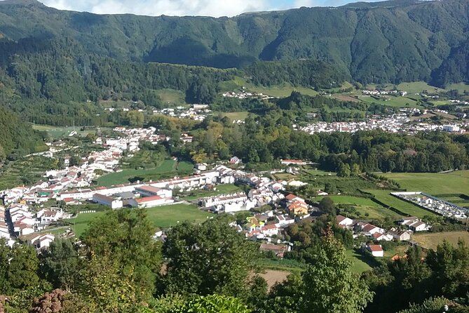 Half Day 4x4 Private tour from Ponta Delgada Azores - Guides make the day: what you’ll learn from Delfin, Telmo, Miguel, and others