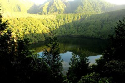 Half-Day 4x4 Tour to Lagoa das Sete Cidades - Pickup from Ponta Delgada and a small-group ride that feels personal