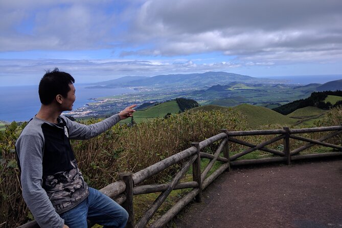 Half Day Guided Tour of Sete Cidades from Ponta Delgada - Price and logistics: $48.06 with pickup and included entries