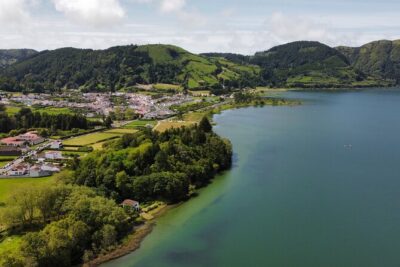 Half-Day Jeep Tour from Ponta Delgada to Sete Cidades - Sete Cidades in a half-day: lakes, craters, and a parish stop