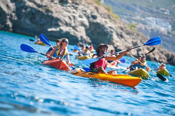 Half-Day Kayak Tour in Sesimbra - Guides and group size: calm control, not chaos