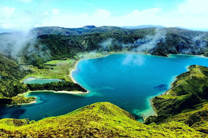 Half-Day - Lagoa do Fogo - Pico da Barrosa: your first real panorama check