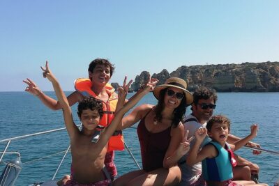 Half-Day Private Cruise with Drinks and Nibbles Included in Lagos - Cruise to the Caves: How the Route Builds Anticipation