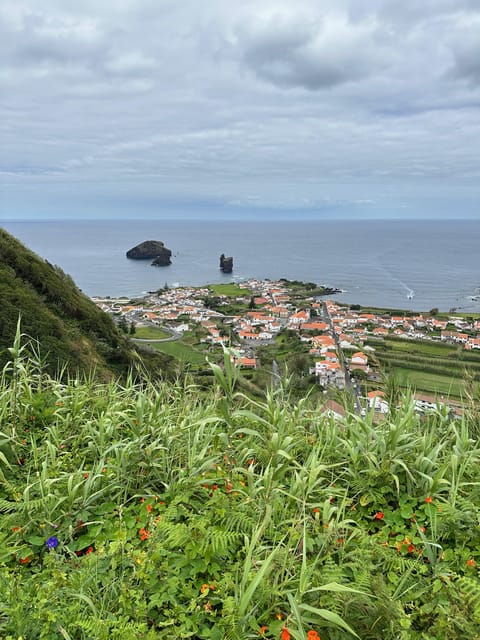 Half-Day - Sete Cidades Tour - Miradouro da Vista do Rei: the first big payoff