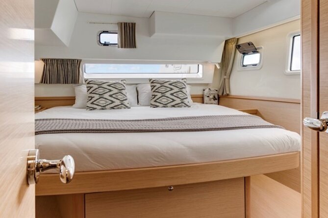 Half Day Tour on a Luxury Catamaran on Madeira Island - Drinks, snacks, and what to do if you want more than water