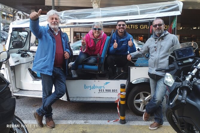 Halfday Tuk Tuk Tour Lisbon Highlights-Viewpoints-Local Stories - Feira da Ladra on Tuesdays and Saturdays: flea-market energy with a heads-up