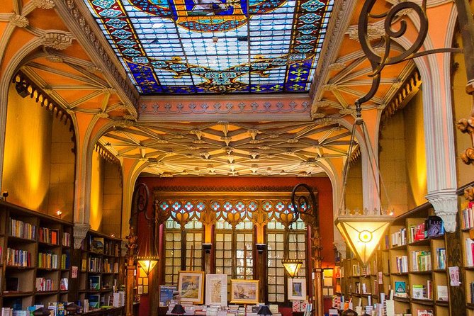 Harry Potter and Lello Bookshop Tour : Highlights and Hidden Gems - Lello Bookshop: Where the Tour Turns a Fan Moment Into a Landmark