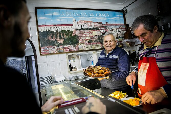 Hidden Flavors of the Hillside: Mouraria & Graça - Mouraria and Graça: how to get the local Lisbon feeling fast