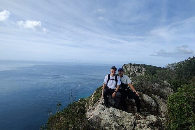 Hiking tour to the highest limestone cliff of continental Europe - Pickup From Lisbon and the Short Drive Into Arrábida Country
