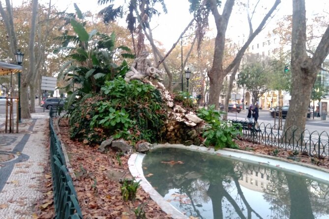 History-mistery of Lisbon (secrets societies and black arts) - A 6 pm Lisbon mystery walk with a human pace