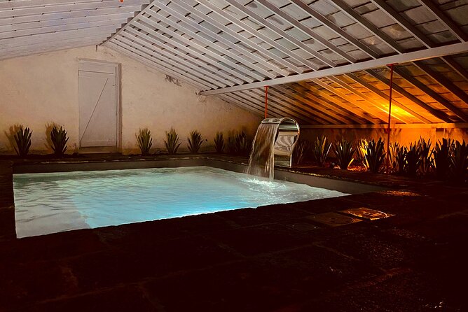 Hot Water Pool Bath Inside Pineapple Plantation & Dinner - Hot water pool bath inside the pineapple greenhouse