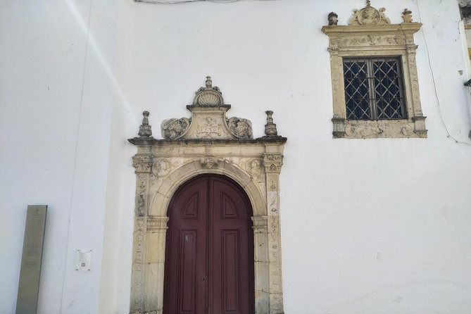 In the Heart of the City: Get to know the history of Tomar and taste local Tapas! - Synagogue of Tomar and the Old Jewish Street