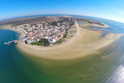 Islands Tour: Half Day Cruise in Ria Formosa Natural Park - Getting There in Olhão: Easy start, clear meeting point