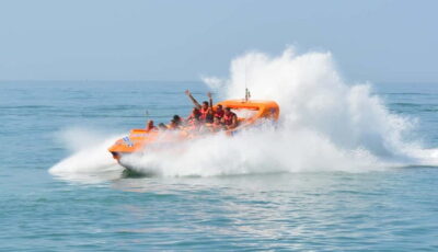 Jet Boat Experience in Vilamoura - What a 30-Minute Jet Boat Ride Feels Like on Algarve Waves