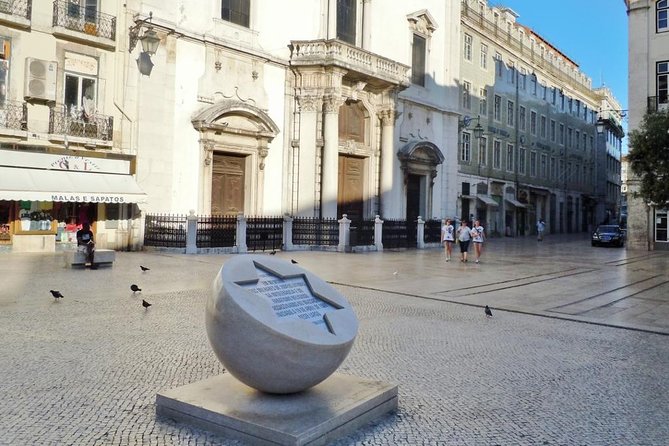 Jewish Lisbon Private Tours - Miradouro da Graca viewpoint: the reset before Bairro Alto