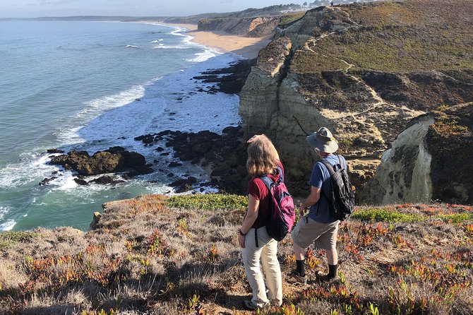 Jurassic Hiking tour to footprints of dinosaur in Espichel Cape - Cabo Espichel sanctuary: the walk starts with chapels and pilgrims