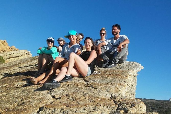 Jurassic Hiking tour to footprints of dinosaur in Espichel Cape - Dinosaur footprints on the Jurassic ledges: what you’ll really see