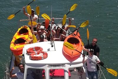 Kayak Adventure through the Ponta da Piedade Caves in Lagos - Inside the Caves Area: What You See at Ponta da Piedade