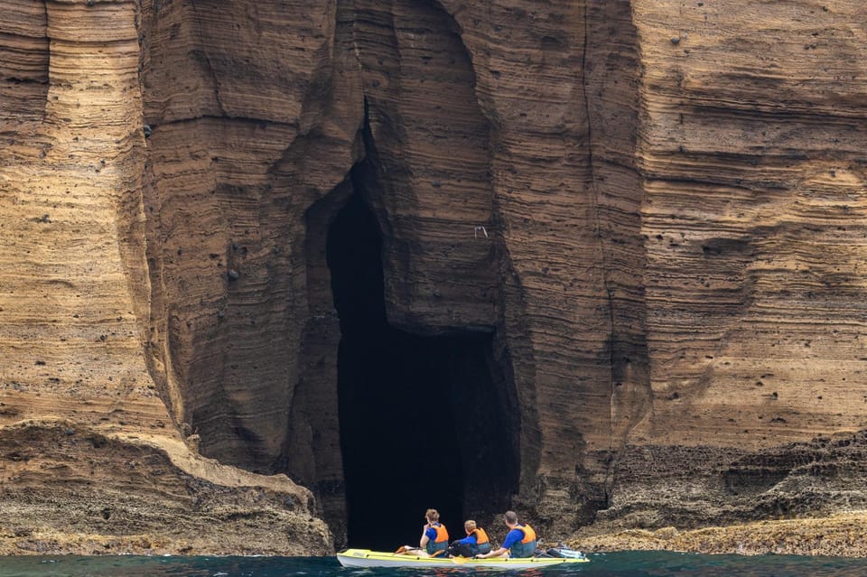 Kayak Guided Tour: Vila Franca do Campo Islet - Kayaking to Princess Ring: what you’re really seeing out on the Atlantic