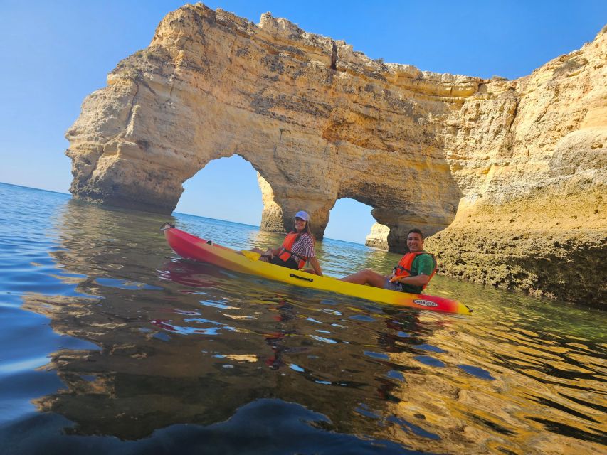 Lagoa: Benagil Cave and Marinha Beach Guided Kayaking Tour - Meeting point and first gear setup at Litoral