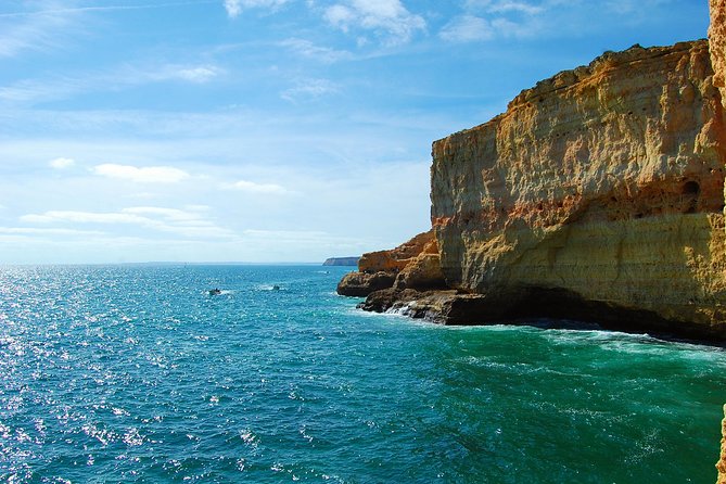 Lagos and Carvoeiro Premium - Shared small group > VTours Algarve - Infante Dom Henrique and Santa Maria de Lagos: quick stops that add meaning