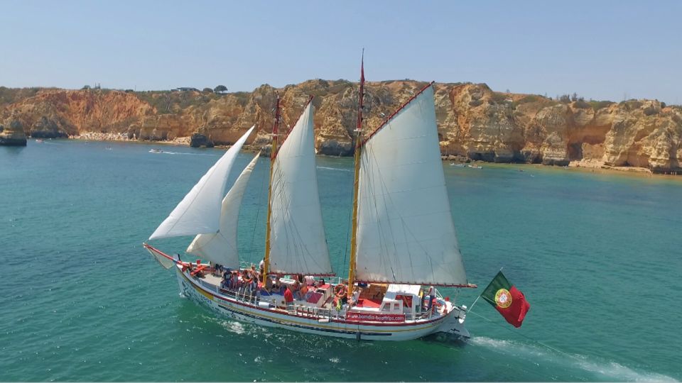 Lagos: Ponta Piedade Sail & Caves Cruise w/Portuguese Tapas - Who this cruise suits best