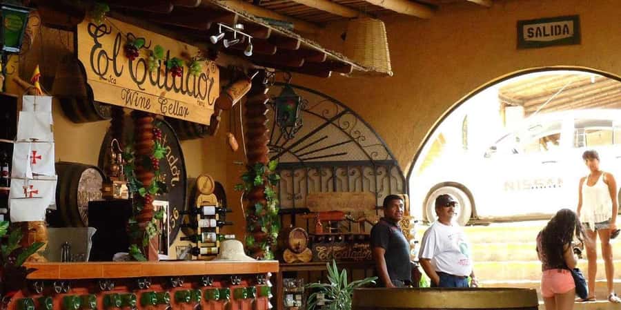 Lagos/Praia da Luz: Wine Tour, Tastings, Tapas, and Music - Price and What $68 Is Really Buying