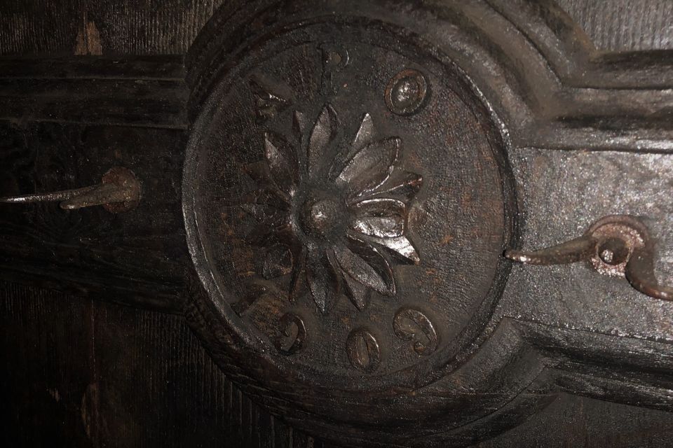 Lamego: Quinta da Portela de Baixo Winery Tour and Tasting - The Wine Cellar Museum: 200 years of winemaking in one walk