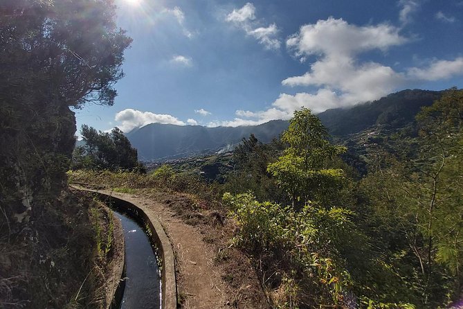 Levada da Referta - Castelejo - The End Stop: Cafe Time With Orange Juice and Poncha