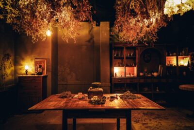 Lisboa - A Morte do Corvo, new immersive theatre, not spoken - The venue: a Military Hospital turned performance playground near Basílica da Estrela