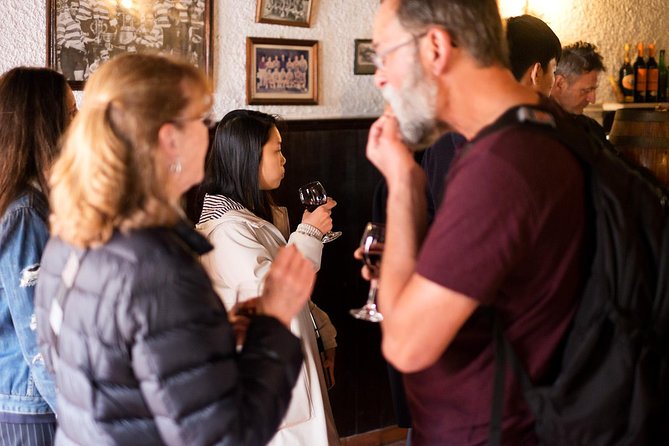 LisboaLove Fado - What the intimate setting changes for your first fado night