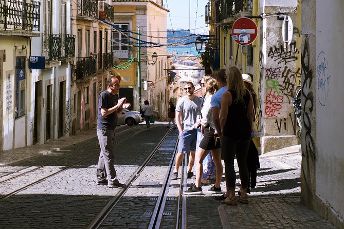 #LisboaLove Walk - Stop 1: Bairro Alto — alleys, stories, and neighborhood feel