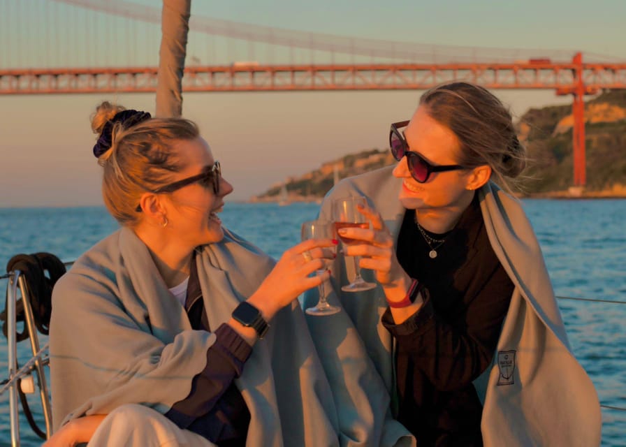 Lisbon 2 Hours Sailing Day Tour and Cruise With Drinks - Who Should Book This (and Who Might Skip It)