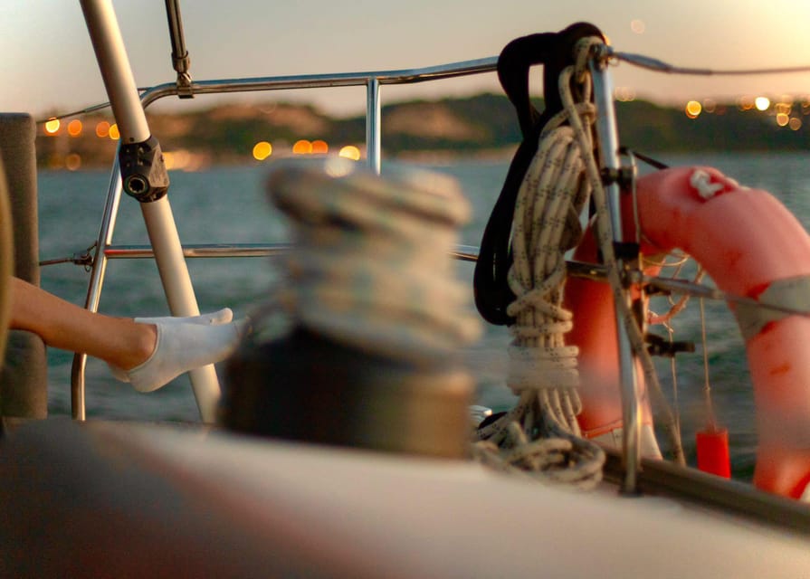 Lisbon 2 Hours Sailing Day Tour and Cruise With Drinks - Quick Take: Should You Book This Lisbon Sailing Tour?