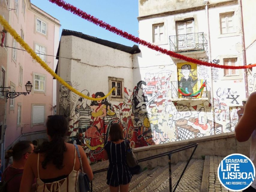 Lisbon 3-Hour Street Art Tour - Walking tempo, hills, and what to bring (so you stay comfortable)