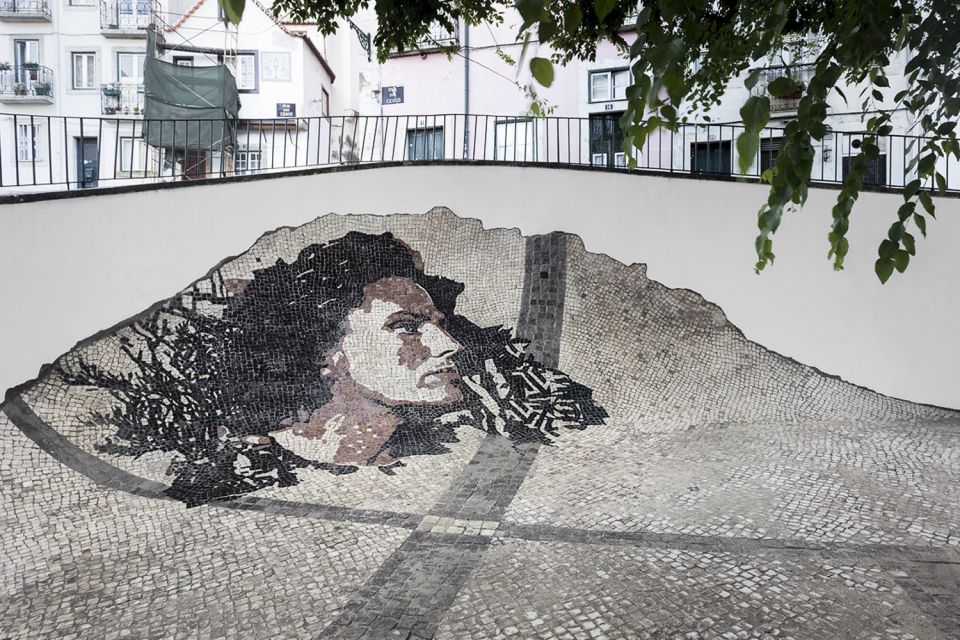 Lisbon: 3-Hour Street Art Tuk Tuk Tour - Price and Value for a Private Group Up to 4
