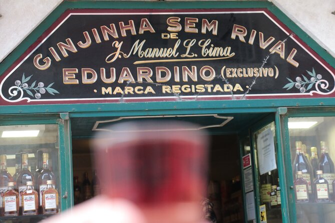 Lisbon 4 Foodies Tour - From Street Food to Awarded Chefs’ Portuguese Delicacies - Bairro Alto at Night: Bohemian Food, Bars, and Fado Houses
