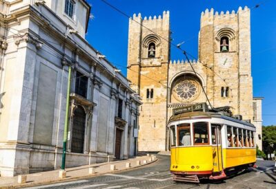Lisbon 7 Hills Private TukTuk Tour: Best Views & Iconic Landmarks - Santa Justa’s Elevator Area and the Riverfront at Praça do Comércio